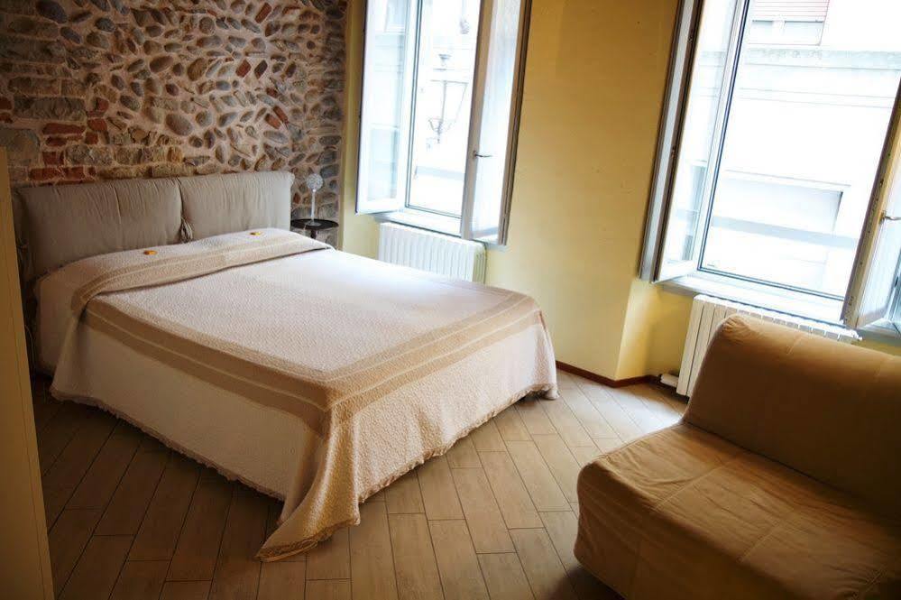 B&B Home Sweet Home Bergamo Bagian luar foto